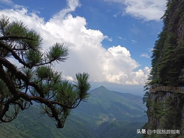 江南体育官网中国名山看江西江西12大名山去过6个以上算旅游达人！(图6)